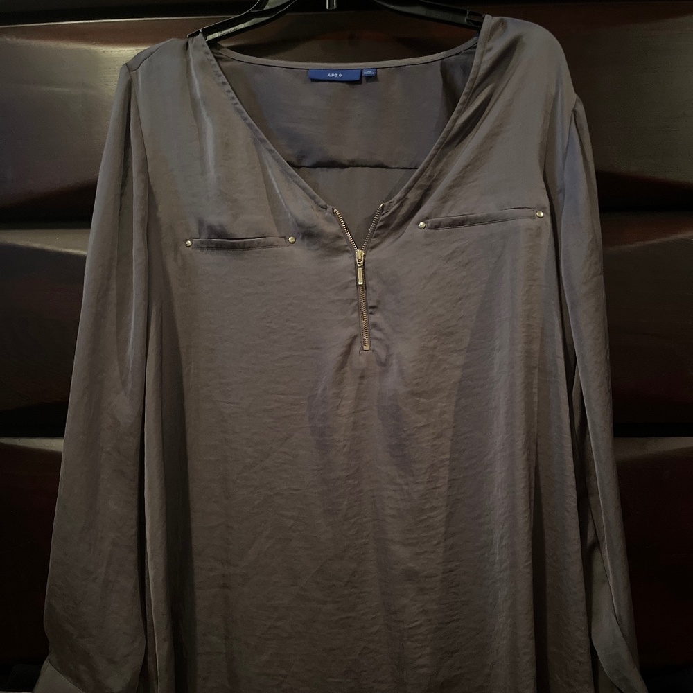 Apt 9 grey blouse